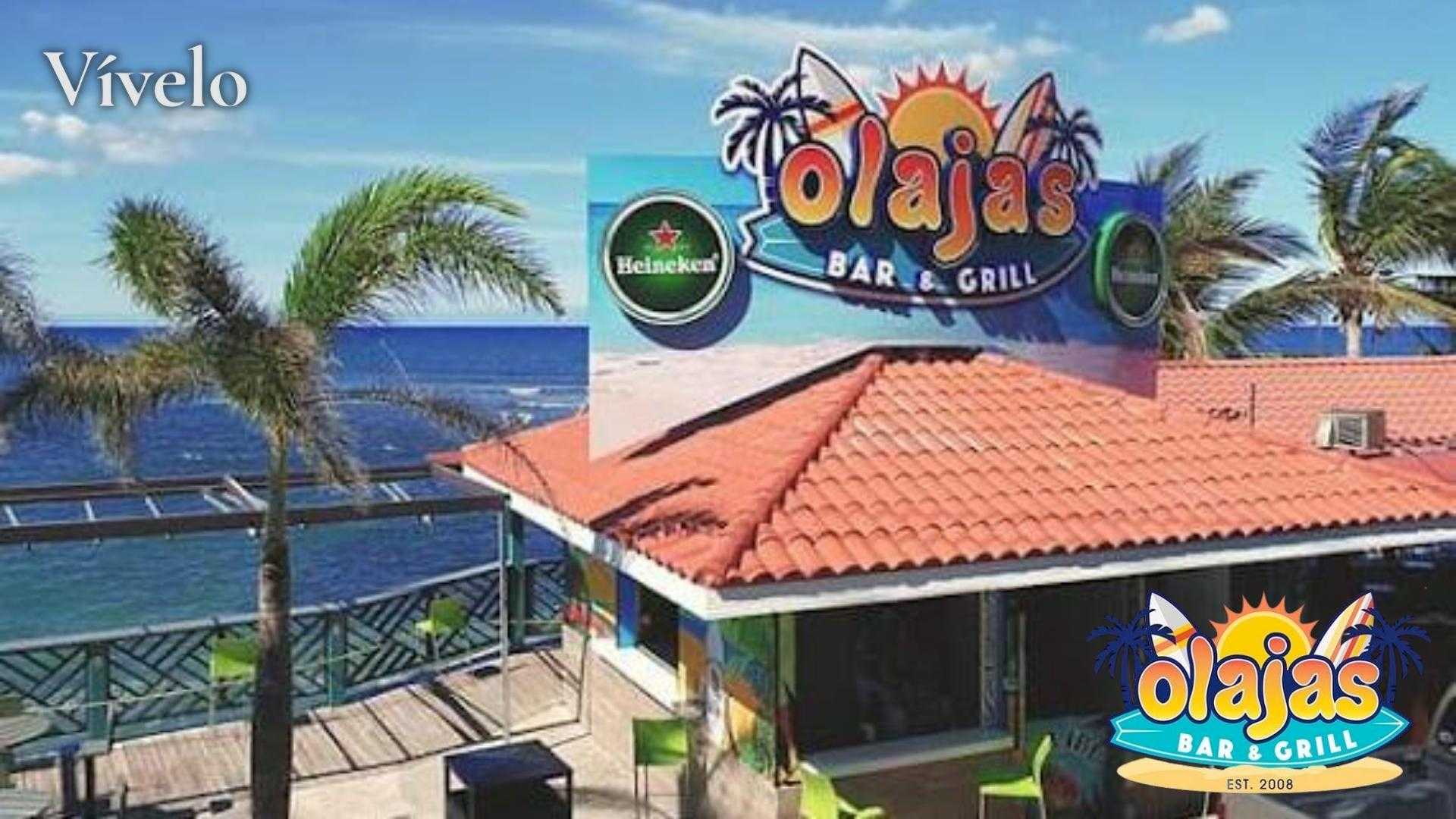 en Olajas Restaurant en Aguada PR